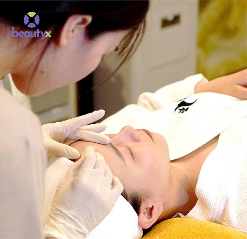 nặn mụn spa 5