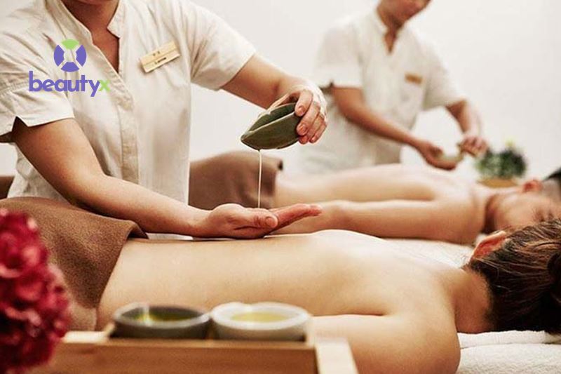 Massage chườm đá nóng giá bao nhiêu?