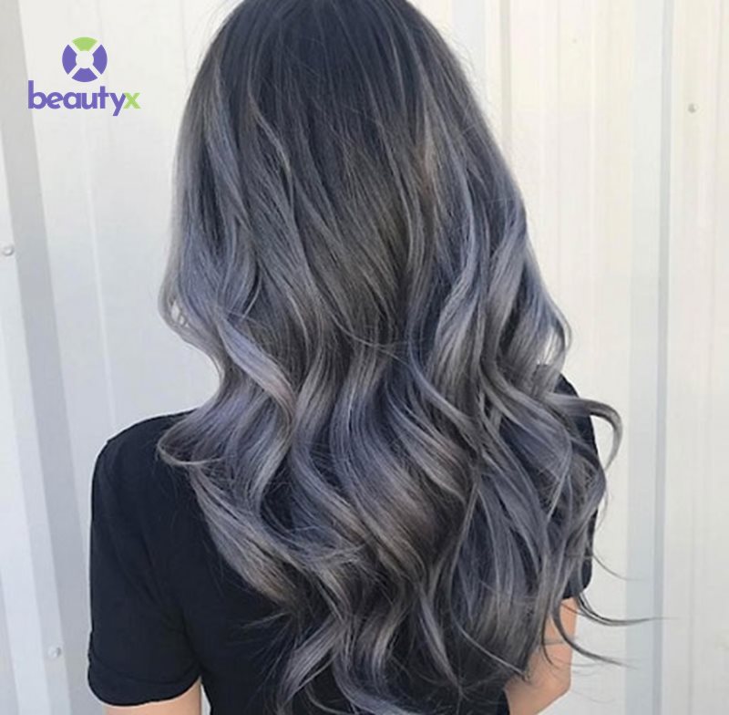 Nhuộm balayage xám khói