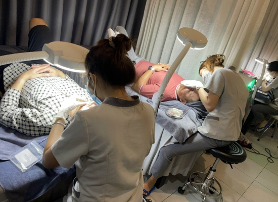 Lisa Spa với các chuyên viên tay nghề cao