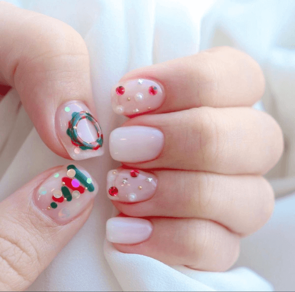 Nail cây thông noel