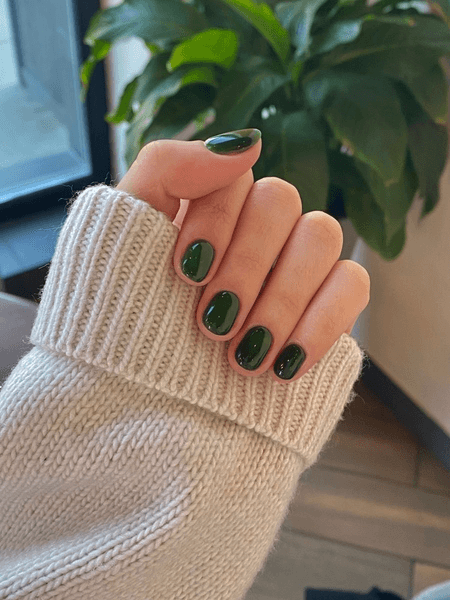 Mẫu nail noel sơn trơn