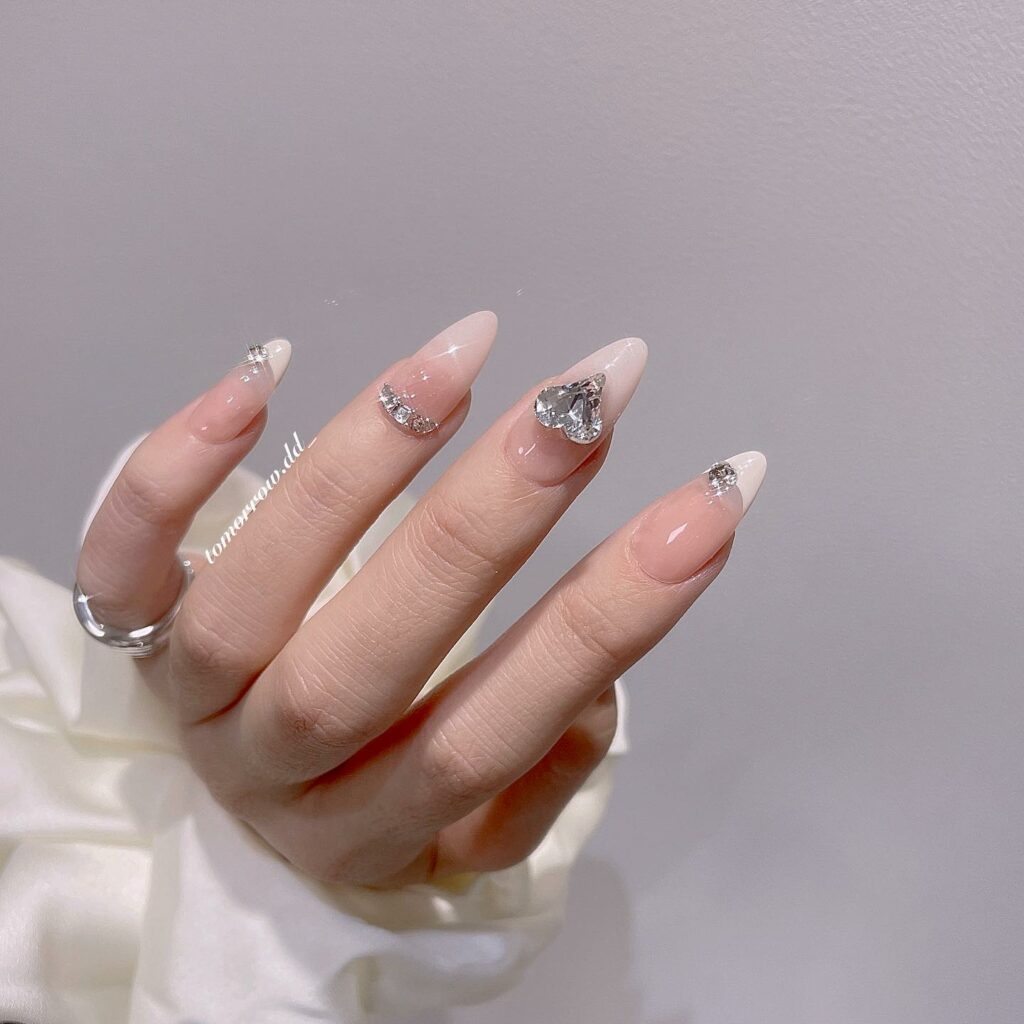 Mẫu nail tết dưa hấu