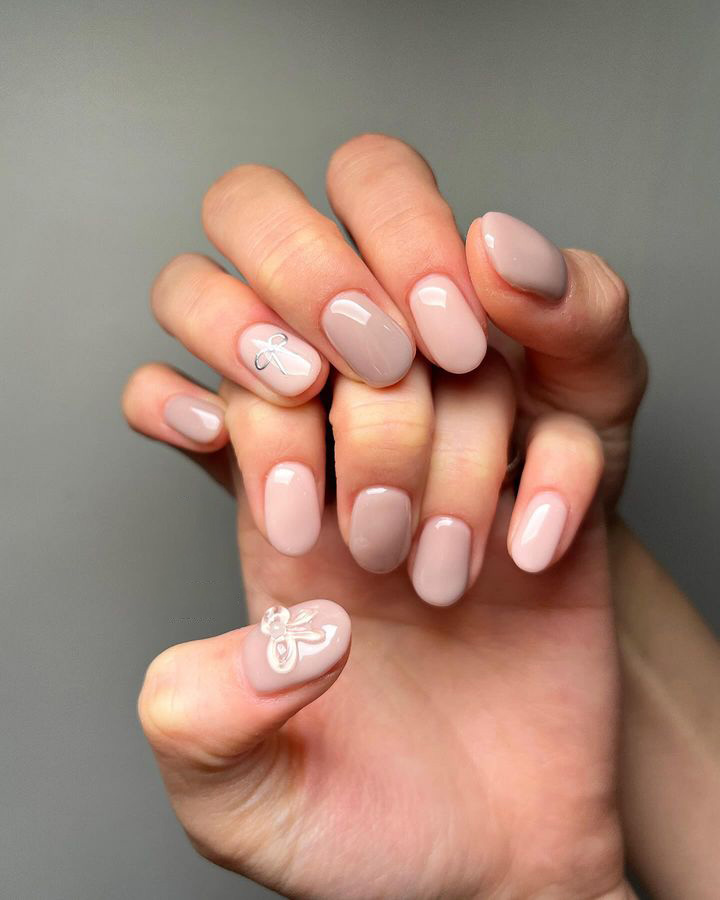 Mẫu nail tết kim tuyến lung linh