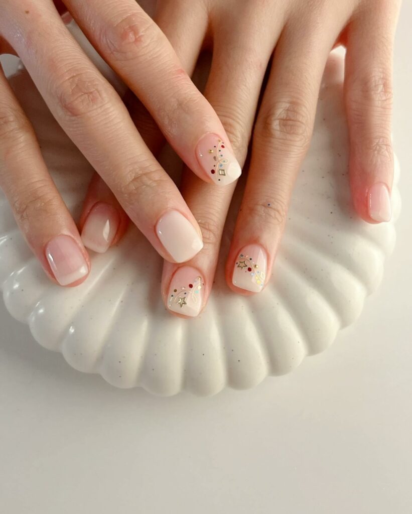 Top mẫu nail được yêu thích nhất trong mùa xuân năm nay