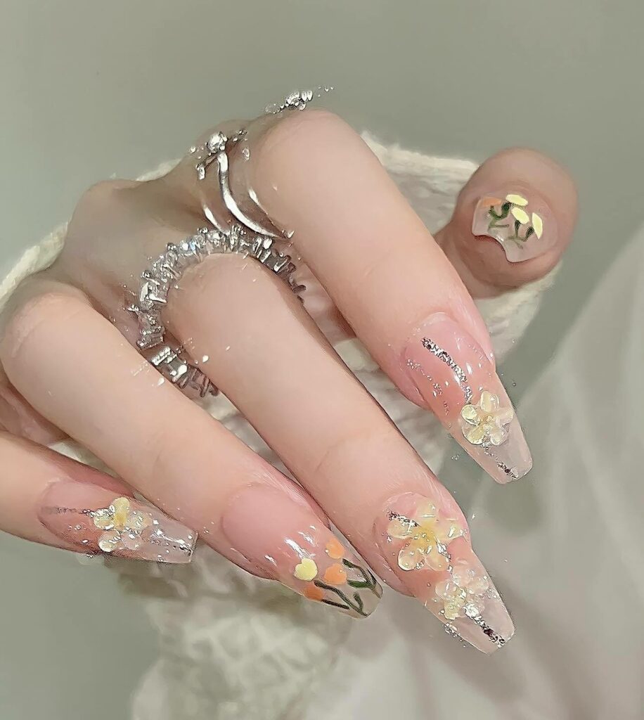 Nail thạch vẽ hoa xinh xắn