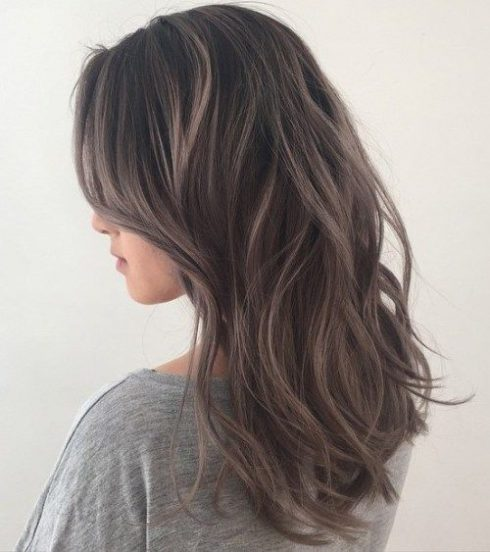 Tóc nhuộm nâu khói balayage