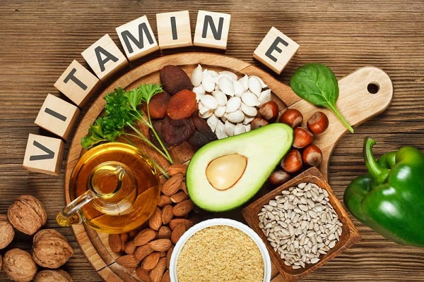 Vitamin E hỗ trợ phục hồi da sau tổn thương