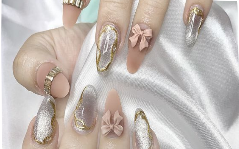 Mẫu nail đính đá