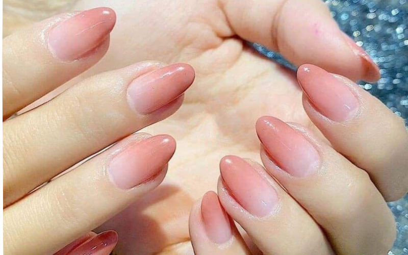 Mẫu nail đơn giản, tinh tế