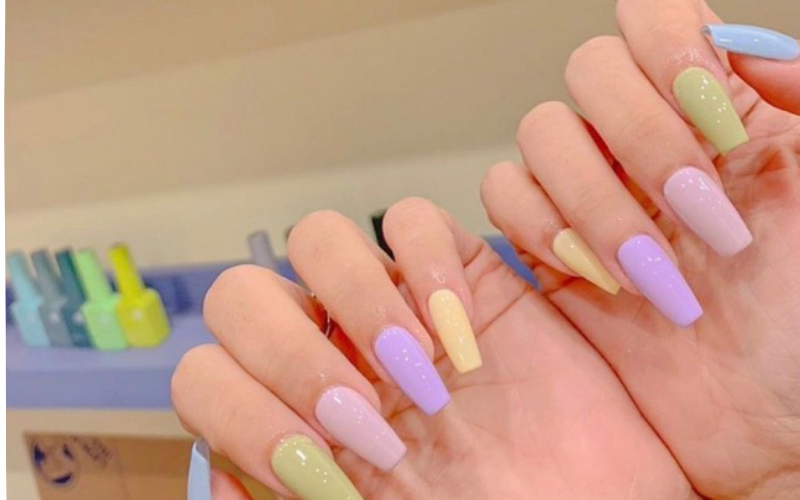 Mẫu nail màu pastel